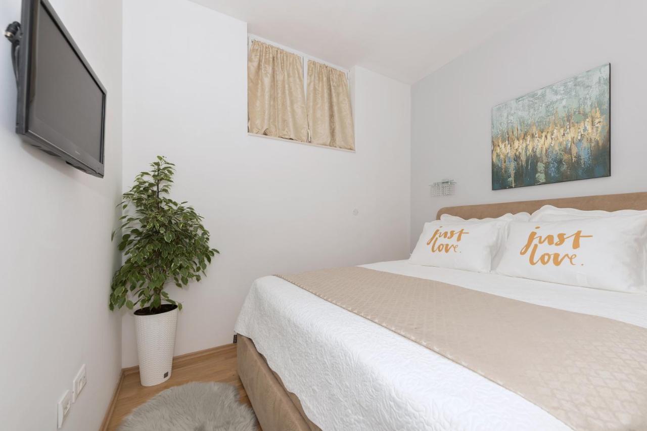 Long Apartment มาคาร์สกา ภายนอก รูปภาพ