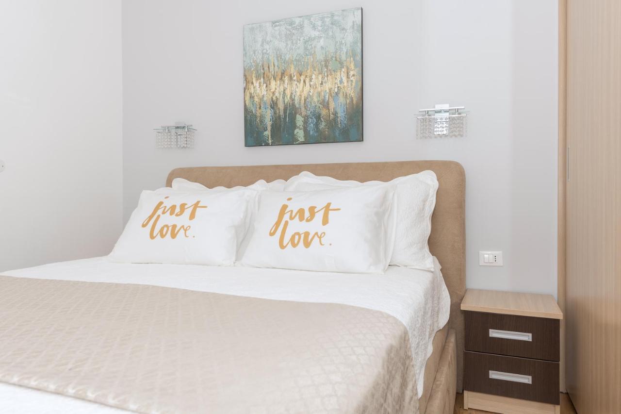 Long Apartment มาคาร์สกา ภายนอก รูปภาพ